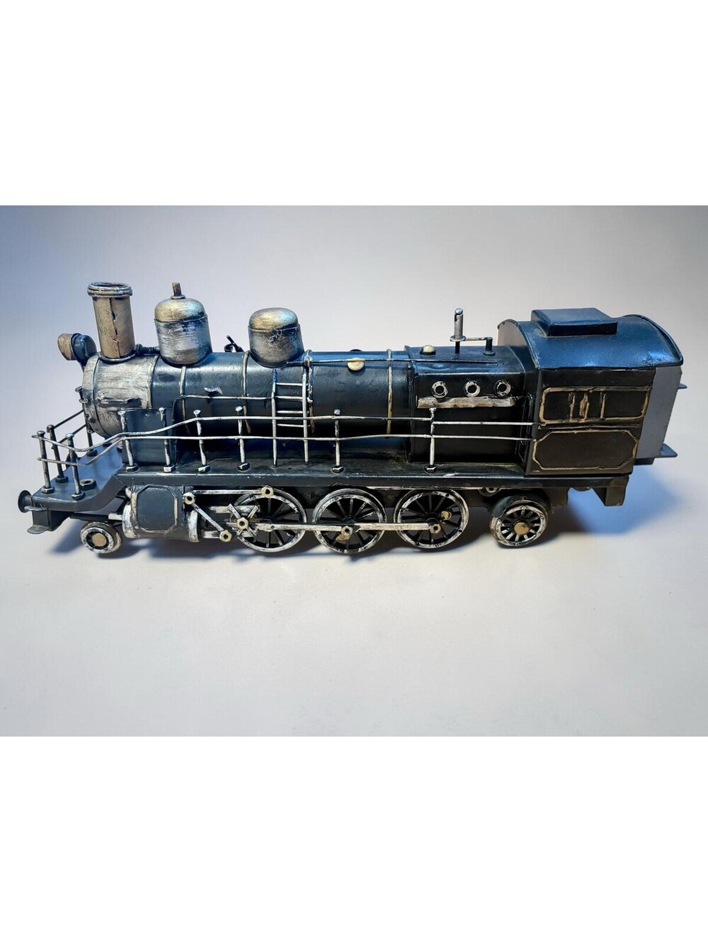 Antique Folk Art Vintage Style Decorative Metal Steam Locomotive Sculpture